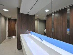 Vách ngăn MDF chịu ẩm tốt phù hợp cho khu vệ sinh