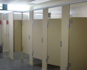 Vách vệ sinh giúp công trình trở nên đầy hiện đại