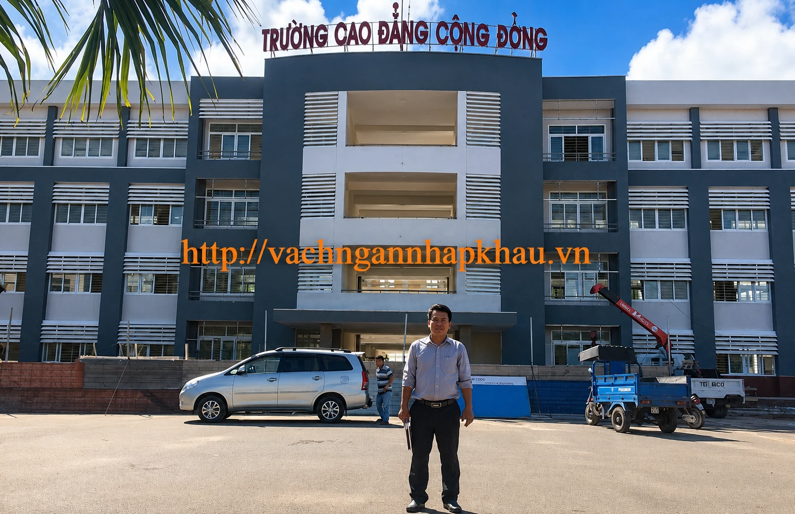 Thi công vách ngăn vệ sinh cho Trường Cao đẳng Cộng đồng Bà Rịa - Vũng Tàu